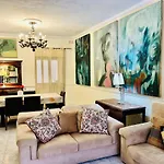 Meridian Spacious Apartments Wlk To St Julian\'S And Sliema Seafront, Balluta Bay