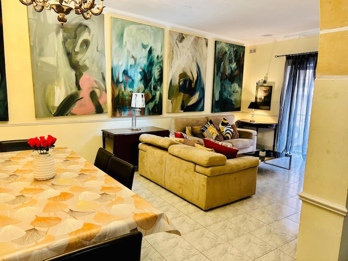 Meridian Spacious Wlk To St Julian's And Sliema Seafront, Balluta Bay Homestay *