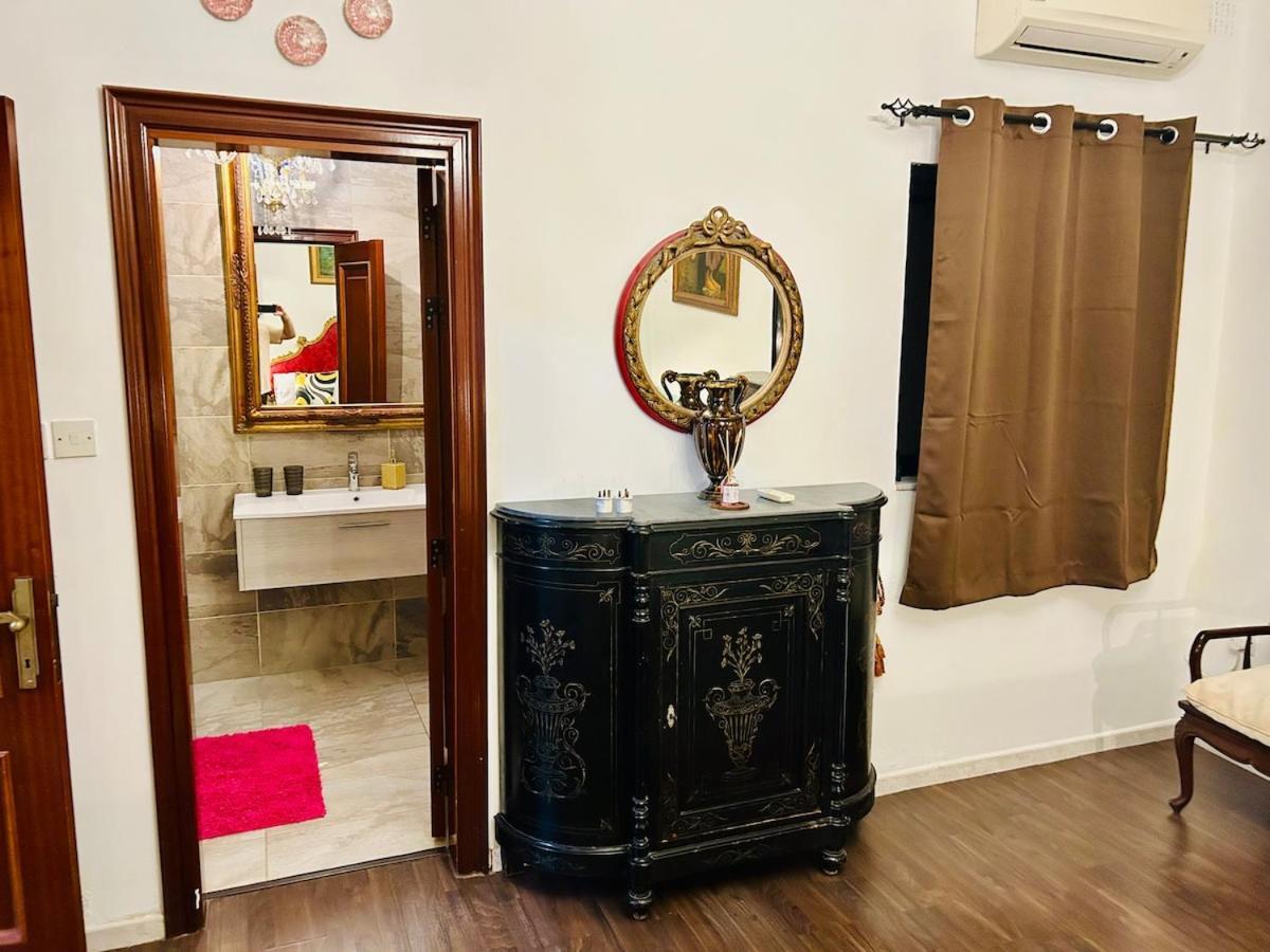 Meridian Spacious Wlk To St Julian's And Sliema Seafront, Balluta Bay Homestay *