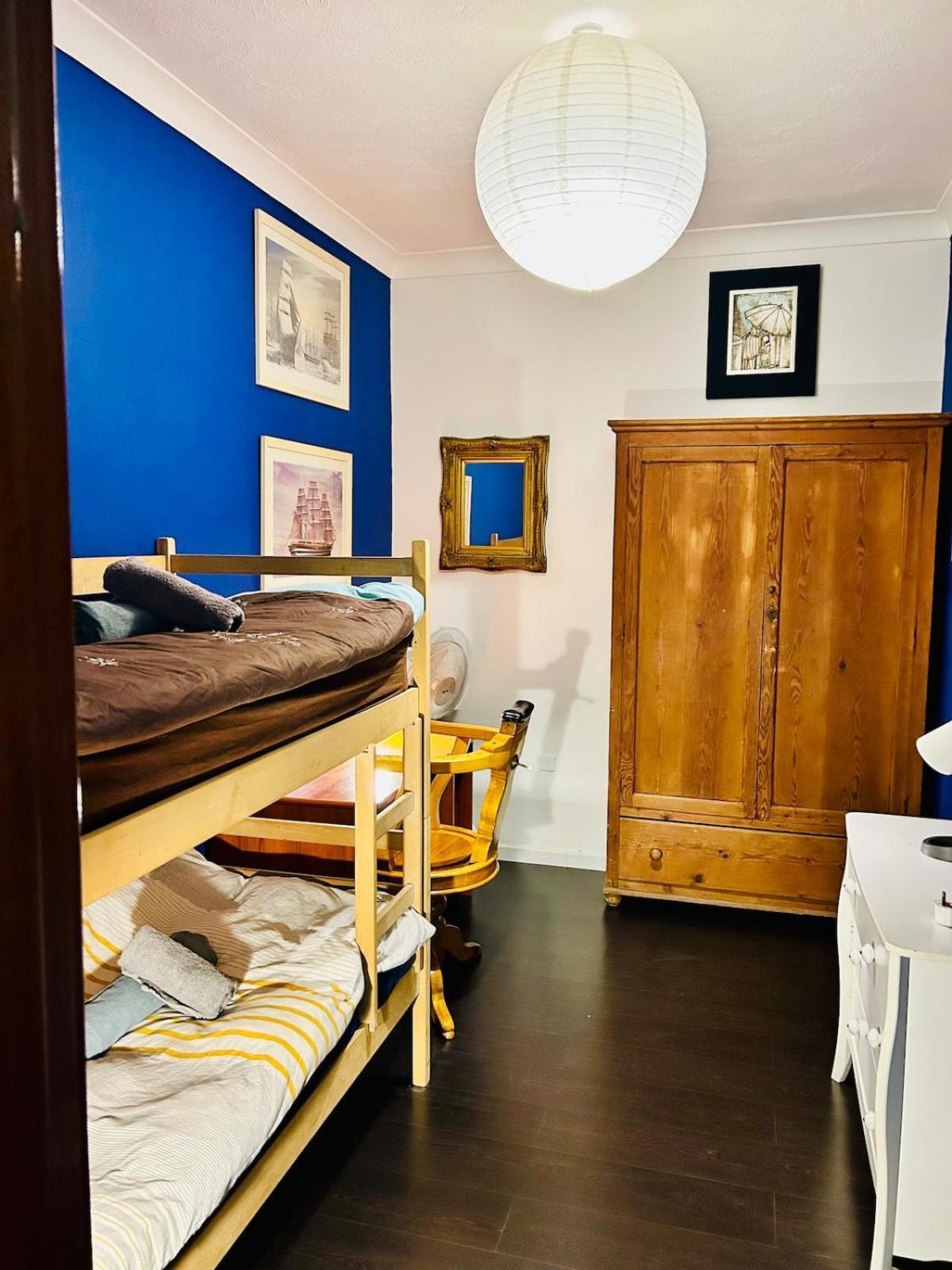 Homestay Meridian Spacious Wlk To St Julian's And Sliema Seafront, Balluta Bay Gzira