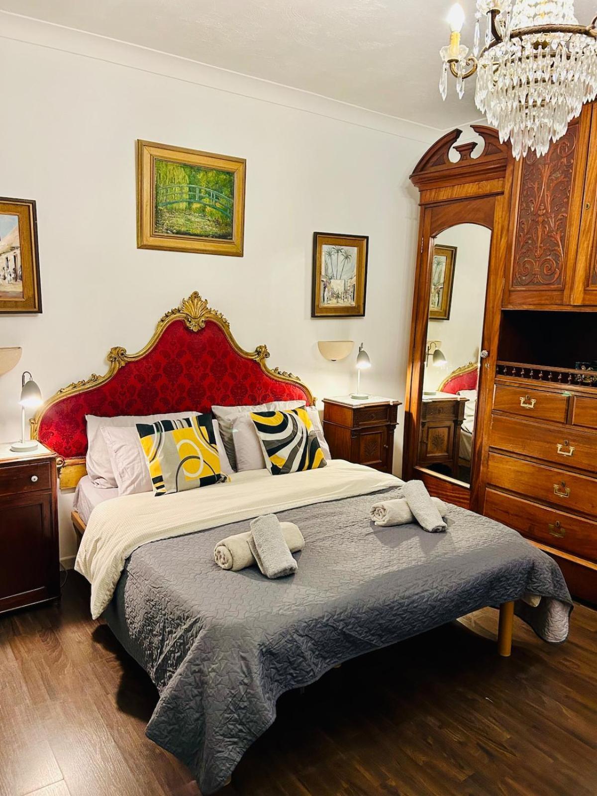 Meridian Spacious Wlk To St Julian's And Sliema Seafront, Balluta Bay Homestay *